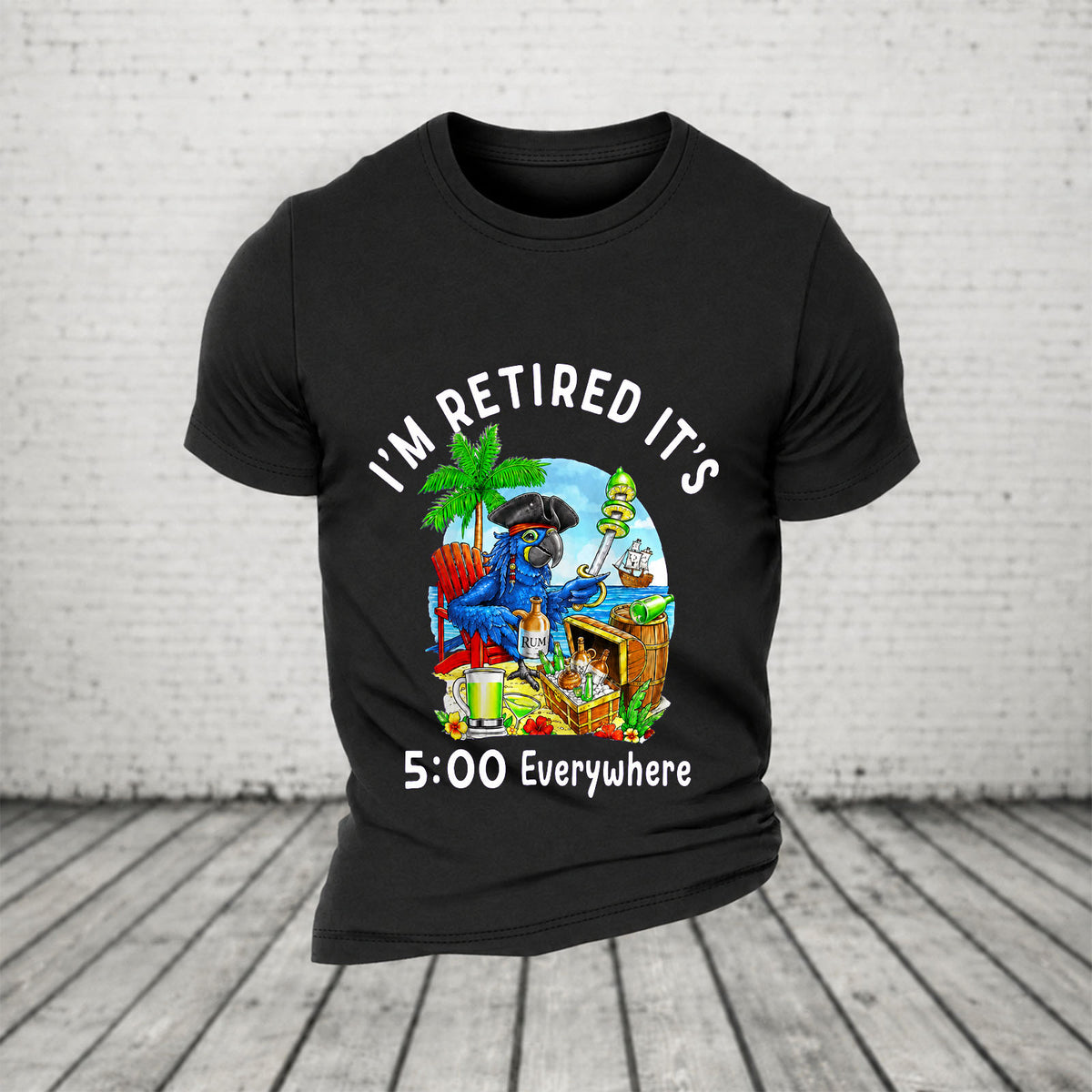 I'm Retired It's 5 O'clock Everywhere Parrot Print Casual T-Shirt